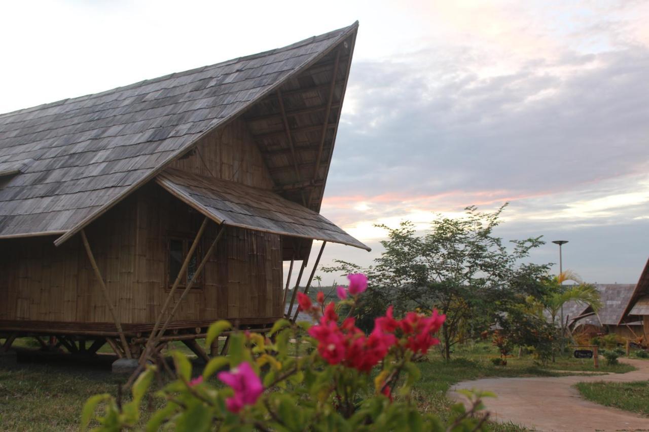 Hanchey Bamboo Resort Kampong Cham Eksteriør billede