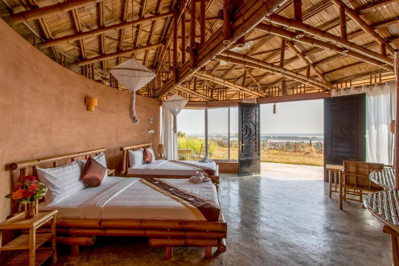 Hanchey Bamboo Resort Kampong Cham Eksteriør billede